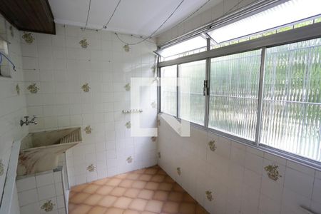 Área de Serviço de apartamento para alugar com 3 quartos, 54m² em Conjunto Habitacional Padre Jose de Anchieta, São Paulo