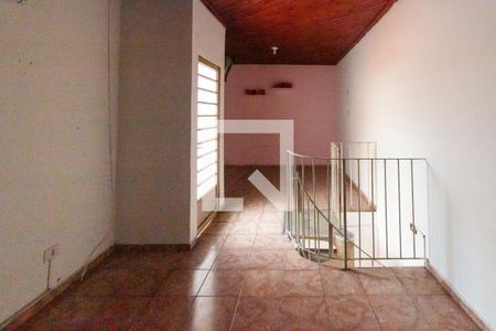 Casa à venda com 180m², 3 quartos e 2 vagasEdícula - Quarto