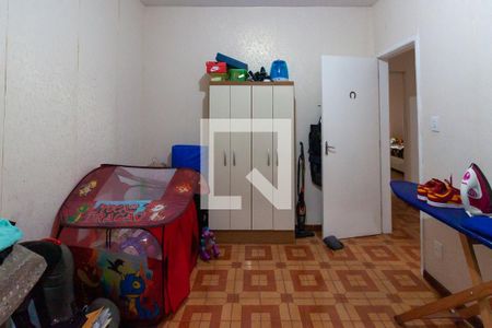 Casa à venda com 180m², 3 quartos e 2 vagasSuíte