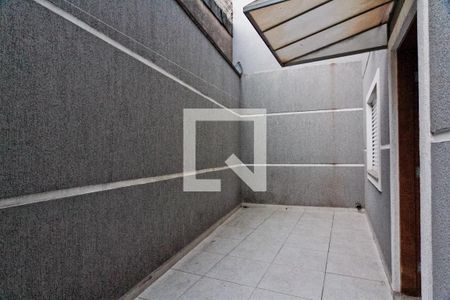 Casa de condomínio à venda com 40m², 1 quarto e 1 vagaQuintal