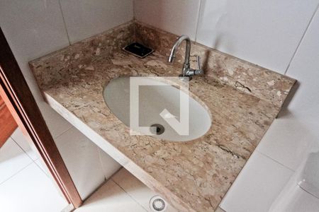 Casa de condomínio à venda com 40m², 1 quarto e 1 vagaBanheiro