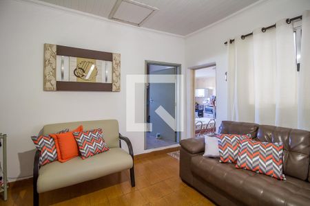 Sala de casa para alugar com 2 quartos, 400m² em Alto Ipiranga, Mogi das Cruzes