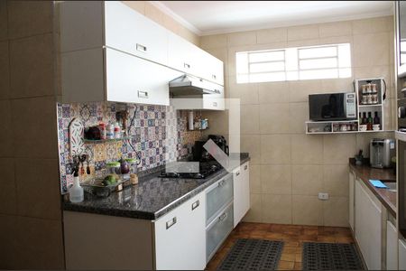Casa à venda com 370m², 3 quartos e 5 vagas Casa à venda com 370m², 3 quartos e 5 vagasCozinha
