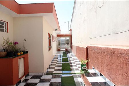 Casa à venda com 370m², 3 quartos e 5 vagas Casa à venda com 370m², 3 quartos e 5 vagasQuintal
