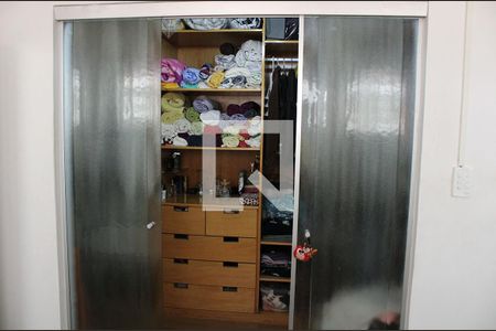 Casa à venda com 370m², 3 quartos e 5 vagas Casa à venda com 370m², 3 quartos e 5 vagasBanheiro da Suíte