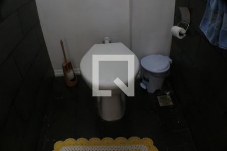 Casa à venda com 650m², 3 quartos e 2 vagasBanheiro