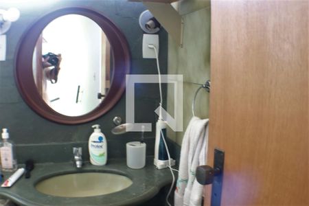 Casa à venda com 650m², 3 quartos e 2 vagasBanheiro