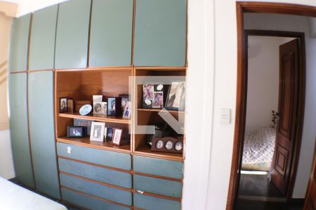 Casa à venda com 650m², 3 quartos e 2 vagasQuarto 1