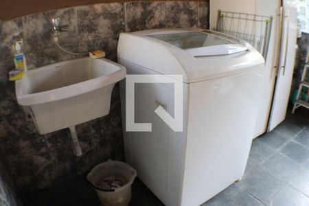 Casa à venda com 650m², 3 quartos e 2 vagasÁrea de Serviço