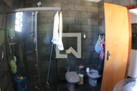 Casa à venda com 650m², 3 quartos e 2 vagasBanheiro