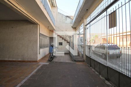 Casa para alugar com 47m², 1 quarto e 1 vaga Casa para alugar com 47m², 1 quarto e 1 vagaGaragem