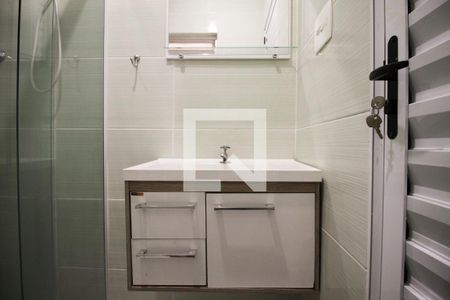 Casa para alugar com 47m², 1 quarto e 1 vaga Casa para alugar com 47m², 1 quarto e 1 vagaBanheiro