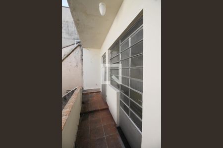 Casa para alugar com 47m², 1 quarto e 1 vaga Casa para alugar com 47m², 1 quarto e 1 vagaÁrea Externa