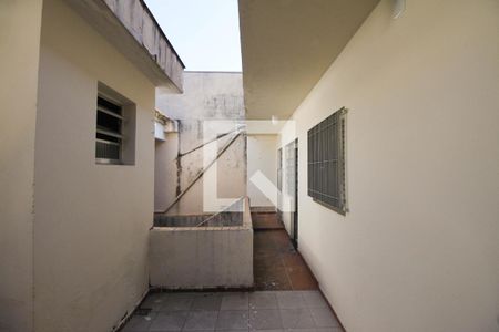 Casa para alugar com 47m², 1 quarto e 1 vaga Casa para alugar com 47m², 1 quarto e 1 vagaÁrea Externa