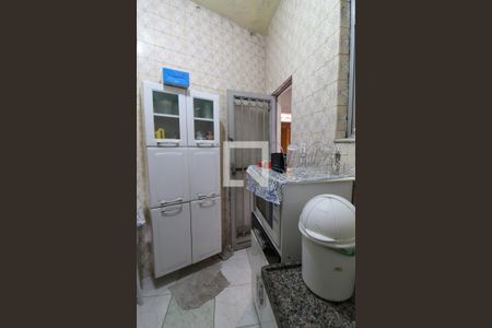 Casa à venda com 68m², 2 quartos e 2 vagasCozinha