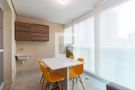 Varanda de kitnet/studio para alugar com 1 quarto, 40m² em Paraíso, São Paulo