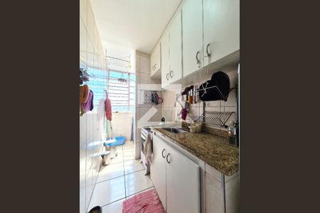 Apartamento à venda com 55m², 2 quartos e 1 vaga Apartamento à venda com 55m², 2 quartos e 1 vagaCozinha