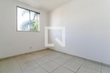 Quarto 2 de apartamento para alugar com 2 quartos, 53m² em Vila Clarice, São Paulo