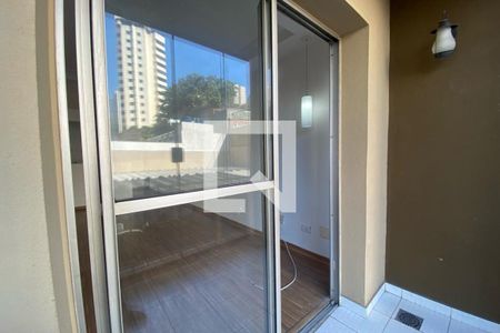 Apartamento para alugar com 80m², 2 quartos e 1 vagaSacada