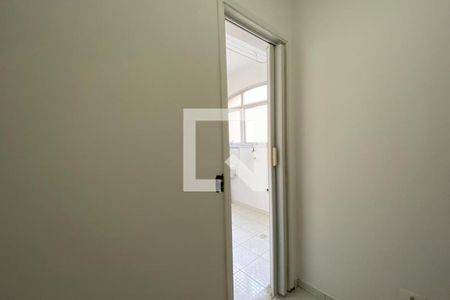 Apartamento para alugar com 80m², 2 quartos e 1 vagaQuarto de Serviço