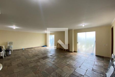 Apartamento para alugar com 80m², 2 quartos e 1 vagaÁrea comum - Salão de festas