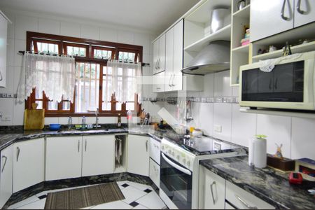 Casa à venda com 479m², 4 quartos e 12 vagasCozinha