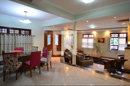 Sala 1 de casa para alugar com 4 quartos, 479m² em Penha de França, São Paulo