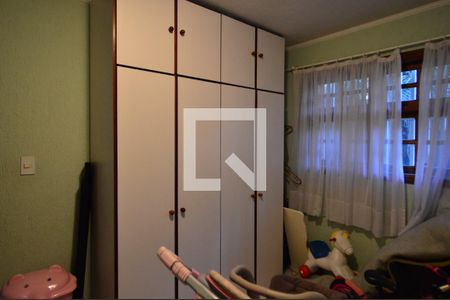 Casa à venda com 479m², 4 quartos e 12 vagasQuarto de Serviço