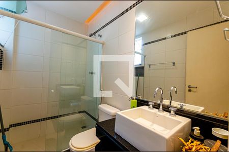 Casa à venda com 200m², 3 quartos e 1 vagaBanheiro da Suite 2