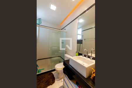 Casa à venda com 200m², 3 quartos e 1 vagaBanheiro da Suite 2
