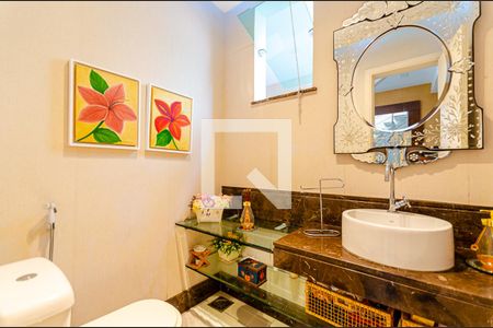 Lavabo  de casa à venda com 3 quartos, 200m² em São Francisco, Niterói