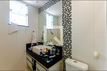 Casa à venda com 200m², 3 quartos e 1 vagaBanheiro da Suíte 3