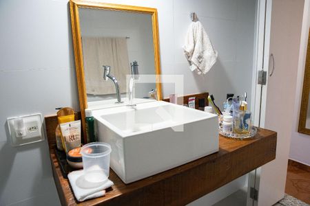Casa à venda com 80m², 2 quartos e 1 vagaBanheiro