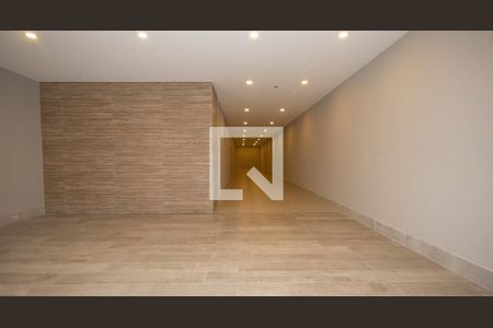 Apartamento à venda com 119m², 2 quartos e 2 vagas Apartamento à venda com 119m², 2 quartos e 2 vagasFachada e portaria