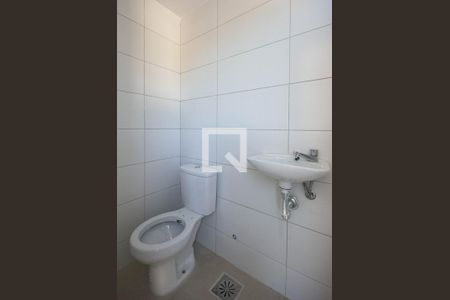 Apartamento à venda com 119m², 2 quartos e 2 vagas Apartamento à venda com 119m², 2 quartos e 2 vagasBanheiro de Serviço
