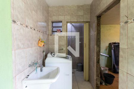 Casa à venda com 145m², 3 quartos e 2 vagasLavanderia