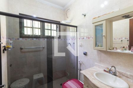 Casa à venda com 145m², 3 quartos e 2 vagasBanheiro 2