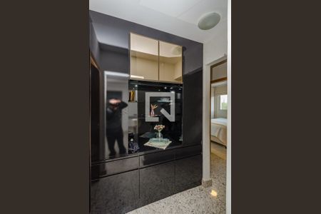 Apartamento à venda com 108m², 3 quartos e 2 vagasBanheiro Social