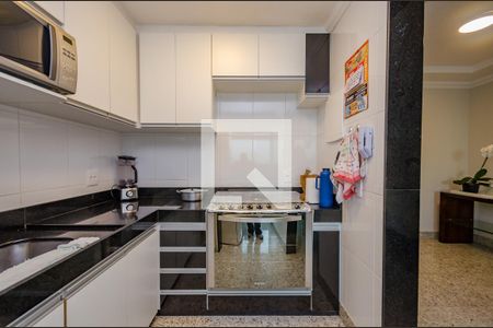 Apartamento à venda com 108m², 3 quartos e 2 vagasCozinha