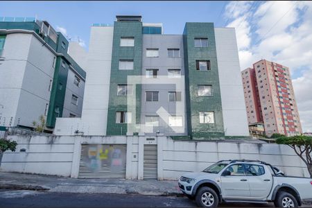 Apartamento à venda com 108m², 3 quartos e 2 vagasFachada