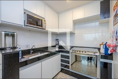 Apartamento à venda com 108m², 3 quartos e 2 vagasCozinha