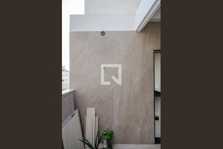 Apartamento à venda com 108m², 3 quartos e 2 vagasDucha