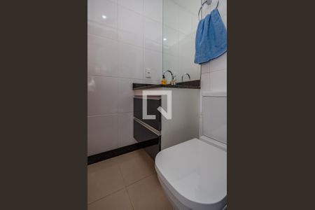 Apartamento à venda com 108m², 3 quartos e 2 vagasBanheiro Social