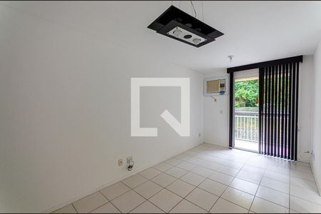 Sala de apartamento à venda com 3 quartos, 76m² em Maceio, Niterói