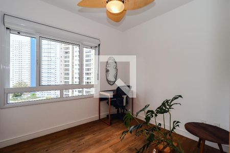 Apartamento à venda com 92m², 2 quartos e 2 vagasQuarto 2