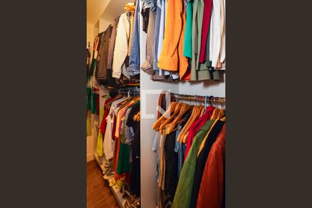 Apartamento à venda com 92m², 2 quartos e 2 vagasCloset da Suíte