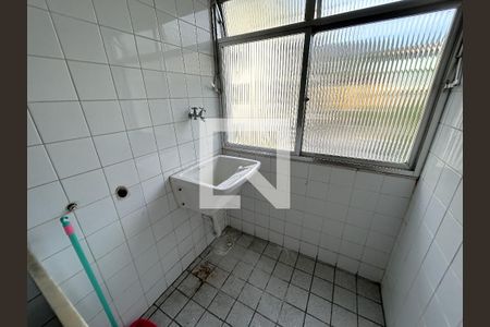 Apartamento para alugar com 70m², 2 quartos e 1 vagaÁrea de Serviço