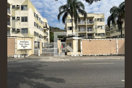 Apartamento para alugar com 70m², 2 quartos e 1 vagaFachada e portaria