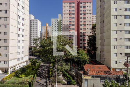 vista Quarto  de apartamento para alugar com 2 quartos, 50m² em Jardim Celeste, São Paulo