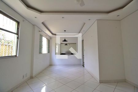 Sala de apartamento para alugar com 2 quartos, 90m² em Vila Marieta, Campinas